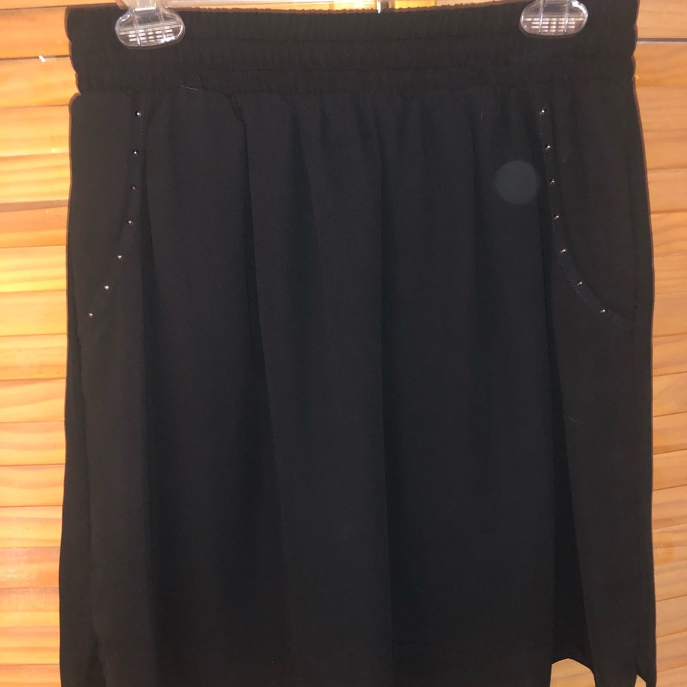 Black skirt (juniors)